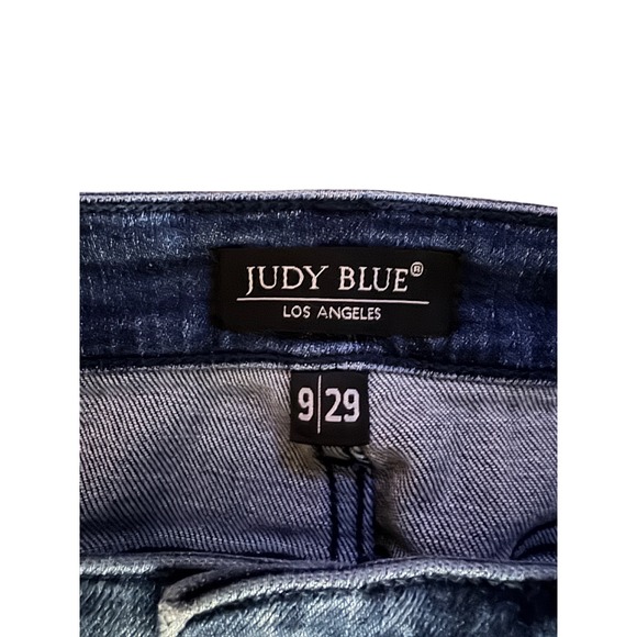 Judy Blue Boyfriend Fit Distressed Jeans Dark Wash 9/29 Destroyed Denim Women's - Picture 7 of 9